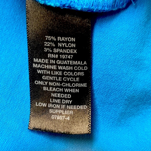 3/$15. Worthington knee pants, size PL - Picture 3 of 3